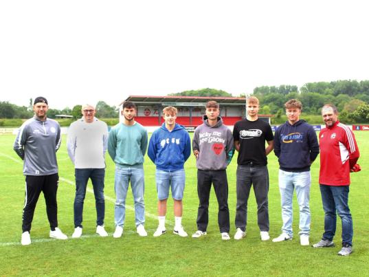 Die Neuen bei den Rothosen